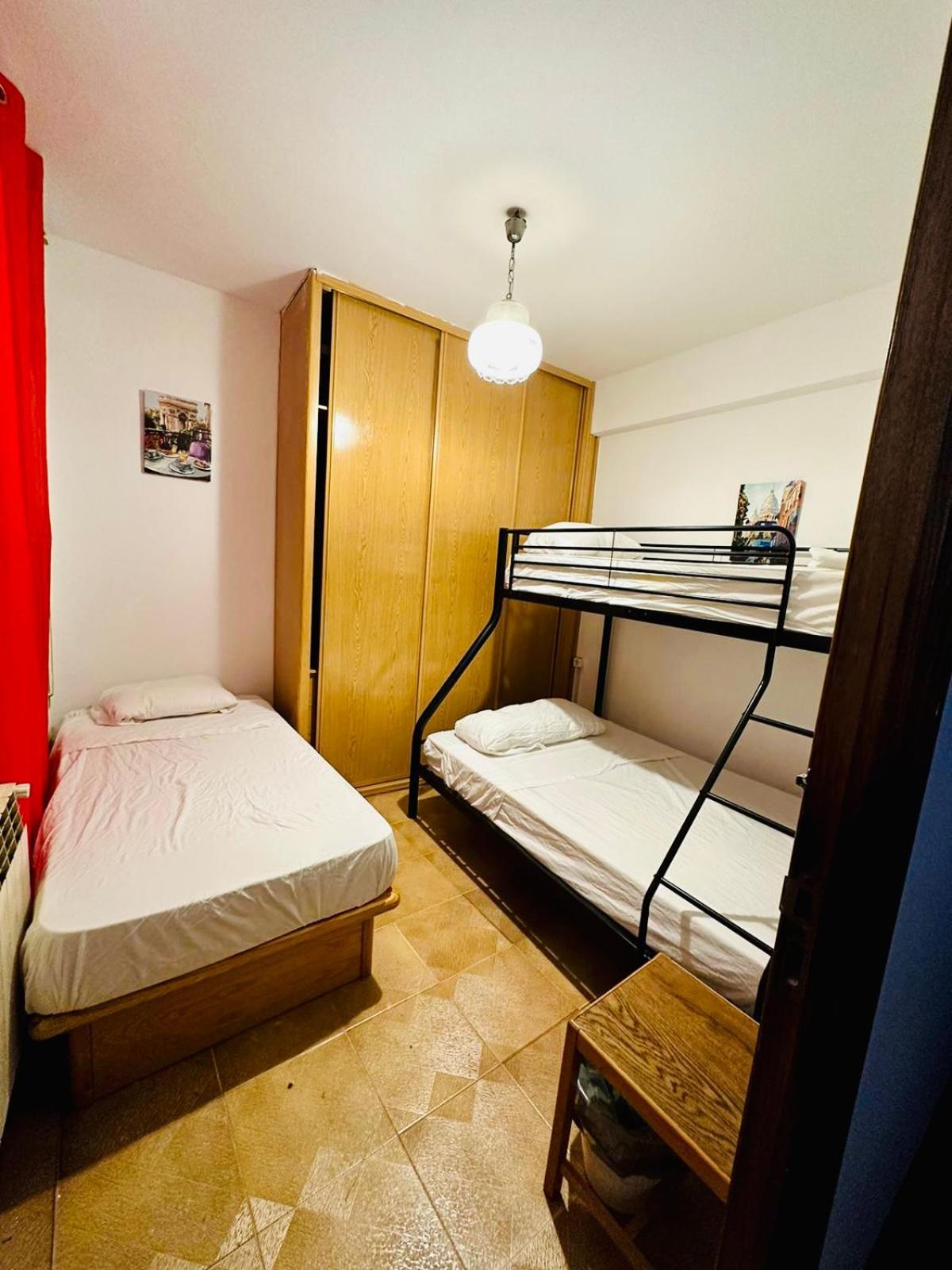 Rooms In Madrid Downtown Exterior photo